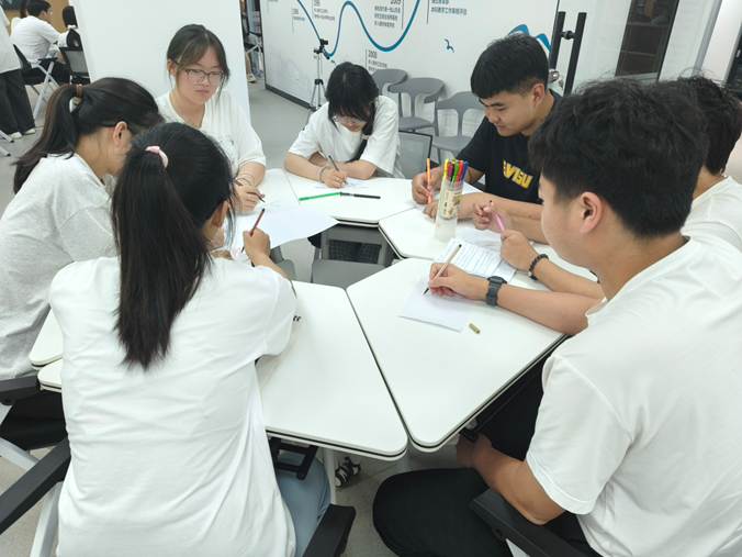 图示, 示意图

中度可信度描述已自动生成:ver1